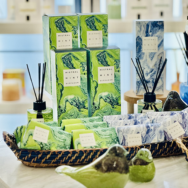 Gifts & Home Accessories